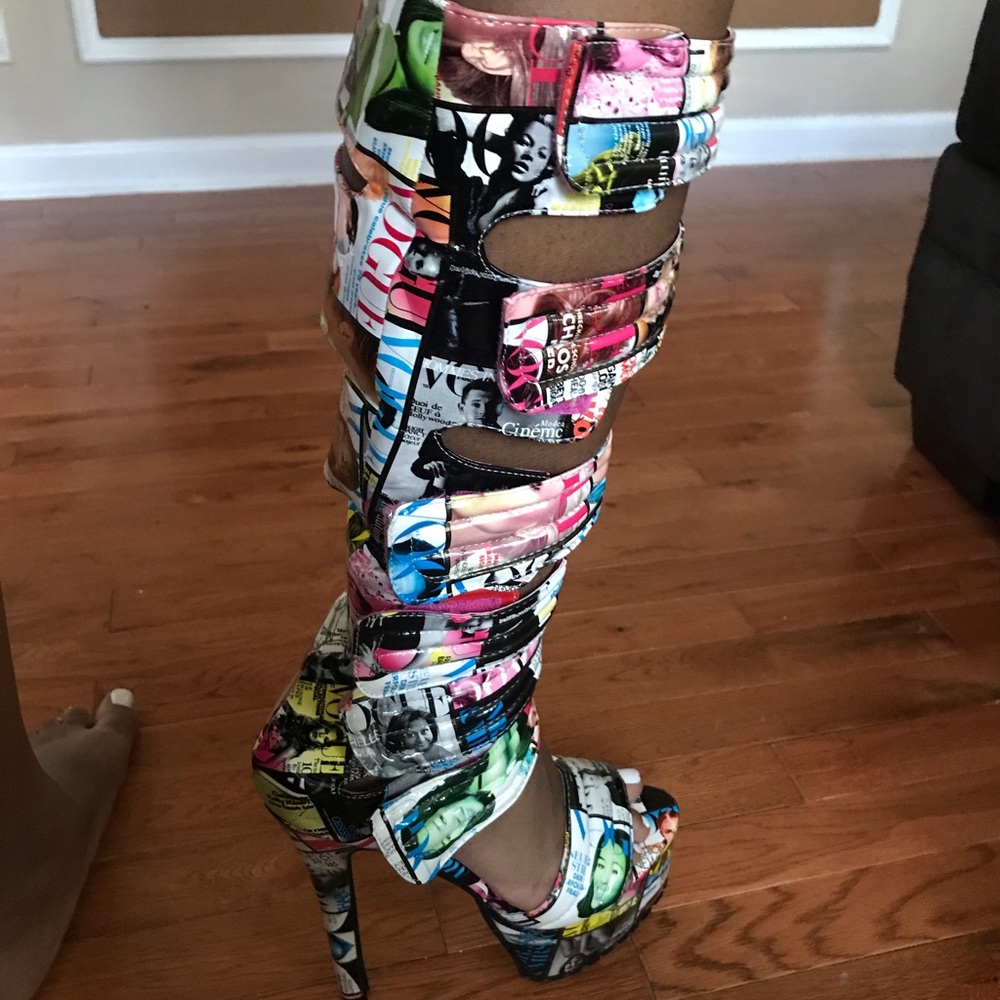 Strappy boots - Picture 4 of 4